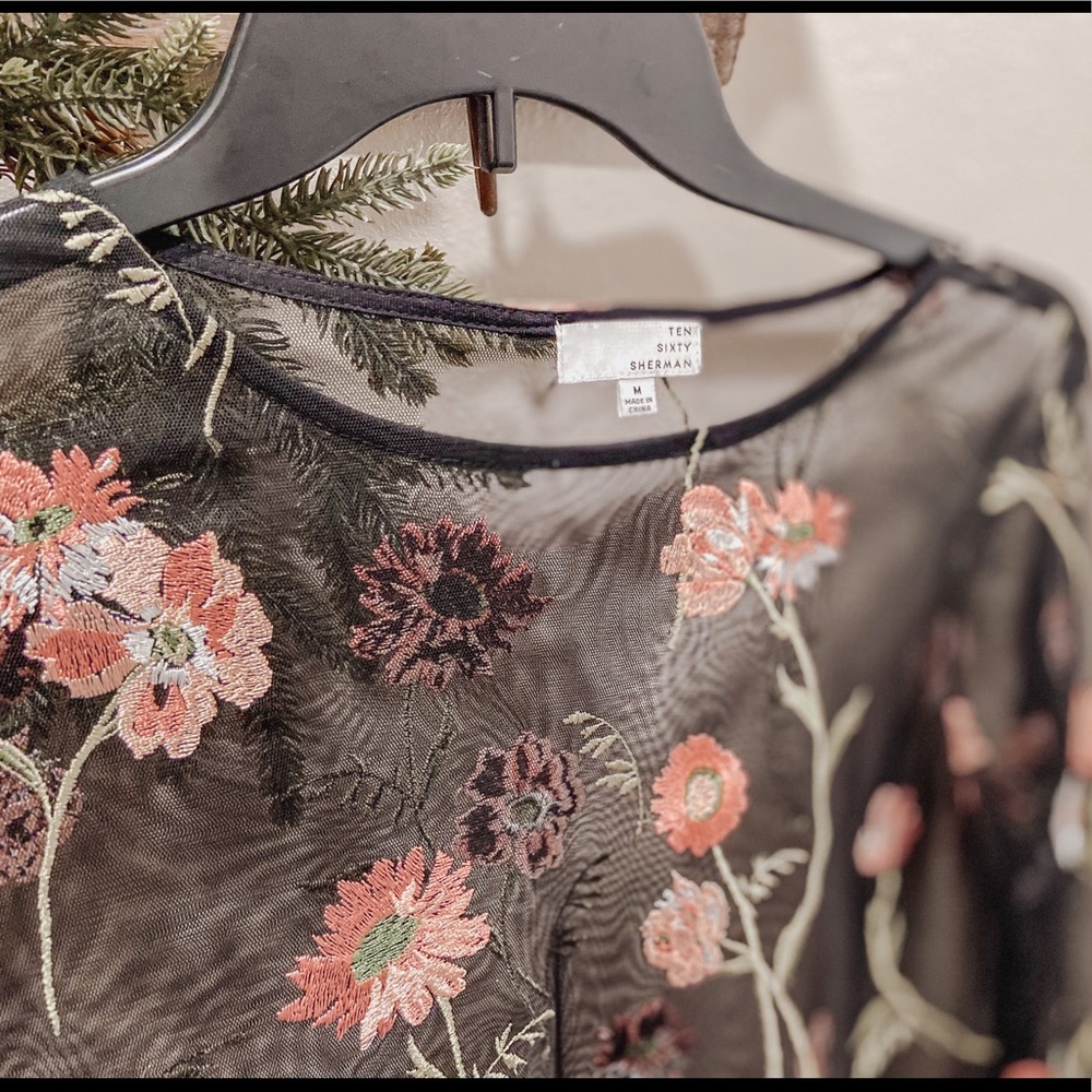 Floral Sheer Top with ruffled sleeves